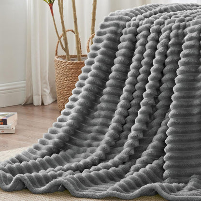 CloudHug™ Oversized Blanket